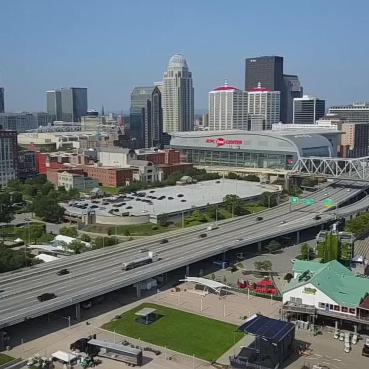 Louisville, Ky. skyline